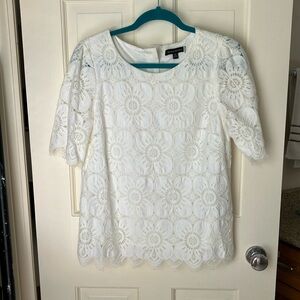 Banana Republic White Lace Women Top small